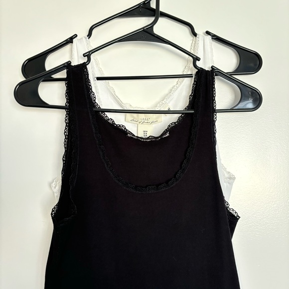 Set of 2 Tank Tops - Picture 2 of 3